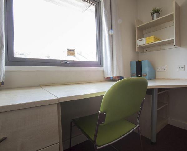 Student studio apartments in Sheffield,Safe neighborhoods in Sheffield for students.