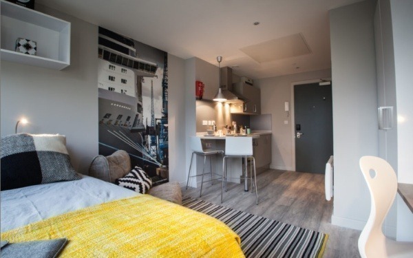 Advantages of en-suite rooms in Melborune student housing,How comfortable are the beds in Melborune student apartments?