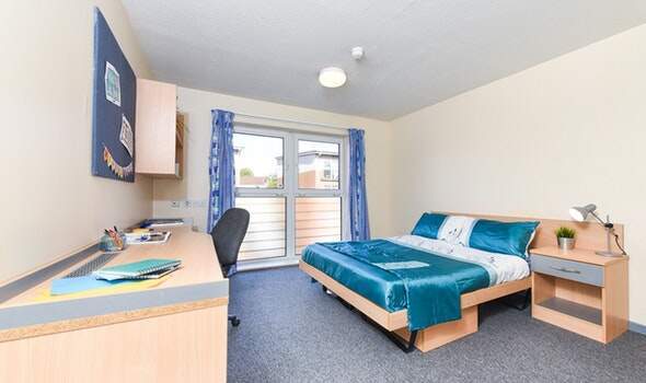 Leicester student accommodations with gyms or fitness centers,Semester-based student housing prices in Leicester