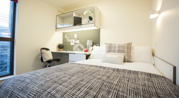 Checklist for moving into a Bournemouth student apartment,Cost-effective student residence Bournemouth