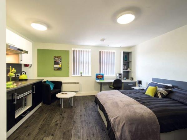 Furnished vs unfurnished student apartments in Perth,Perth student accommodation special offers