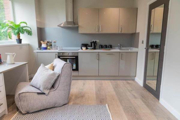 Oxford student accommodation contracts explained,Best value student flats in Oxford