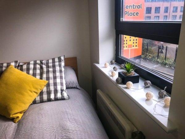 Advantages of en-suite rooms in London student housing,Student accommodation promotions London