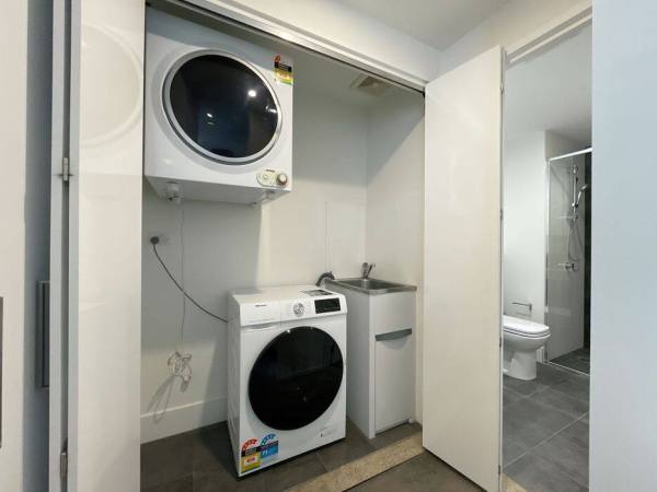 Student studio apartments in Swansea,Swansea student housing price range