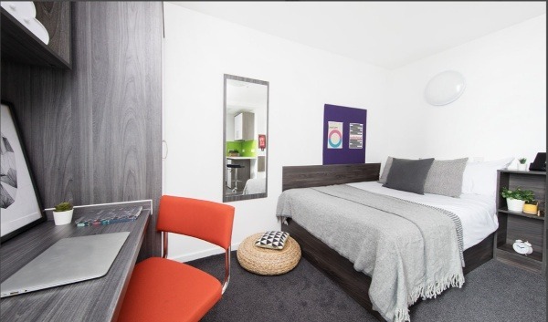 Advantages of en-suite rooms in Liverpool student housing,Budget-friendly student hostels in Liverpool