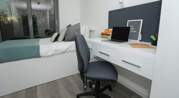 Advantages of en-suite rooms in Singapore student housing,Student accommodation promotions Singapore