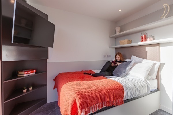 Sydney student accommodations with gyms or fitness centers,Sydney student housing early bird discounts