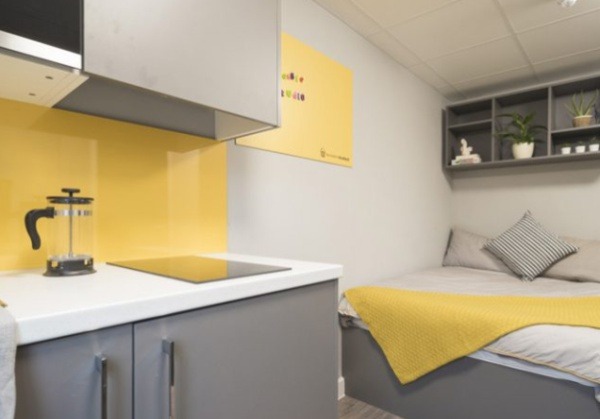 Things to check before signing a lease in Newcastle,Affordable student studio flats Newcastle