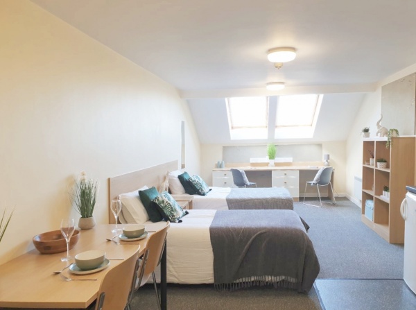 Renewing or ending a student housing lease in Sydney,How comfortable are the beds in Sydney student apartments?