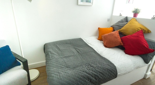 London student accommodation cultural integration tips,Cost of living for students in London