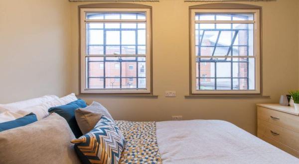 Renewing or ending a student housing lease in Durham,Durham student housing early bird discounts