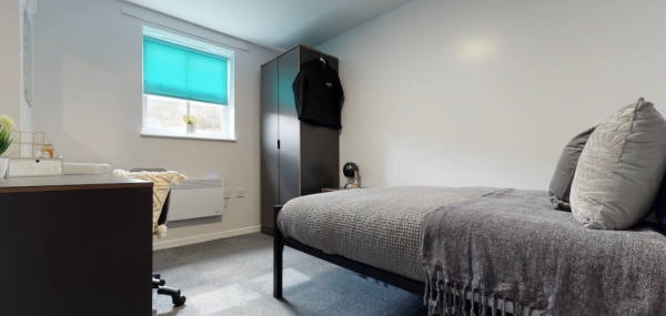 Pros and cons of Liverpool student residence halls,Budget student apartments Liverpool