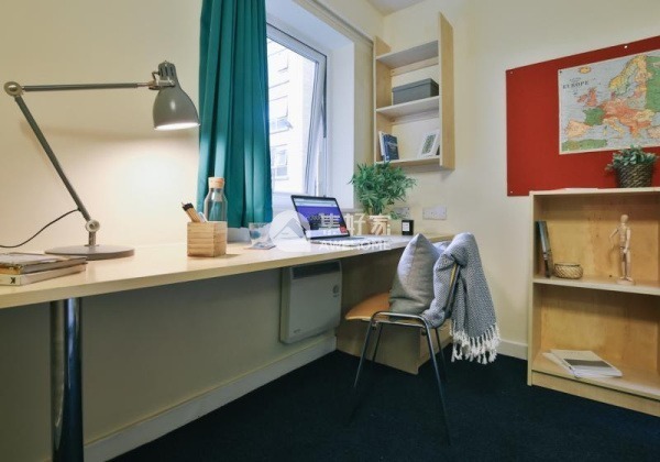 Newcastle student apartment deposit refund tips,Newcastle student accommodations near public transport.