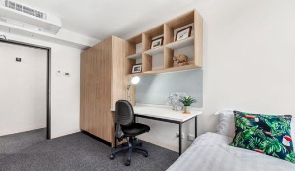 Student studio apartments in Swansea,How safe is the surrounding area of Swansea universities?