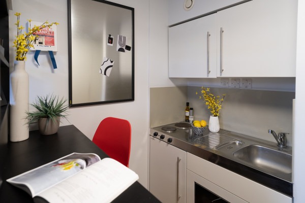 Maintenance requests for Boston student flats,Shared student flat monthly costs Boston