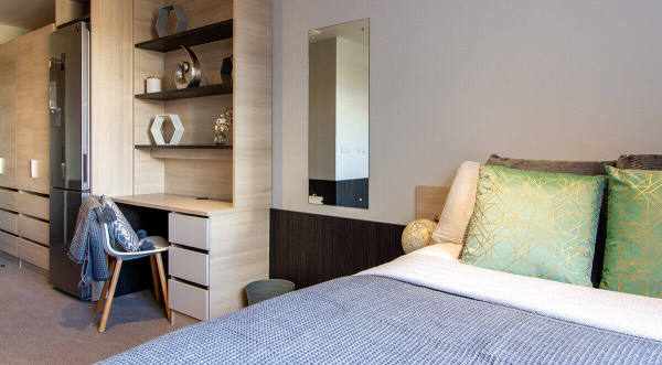 Singapore student accommodation cultural integration tips,How comfortable are the beds in Singapore student apartments?