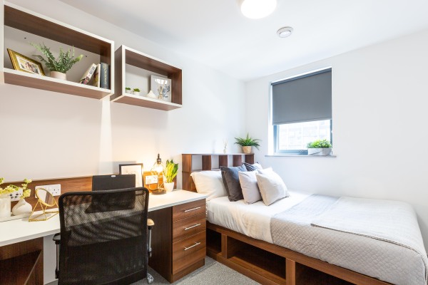 Finding roommates for Aberystwyth student flats,Best value student flats in Aberystwyth