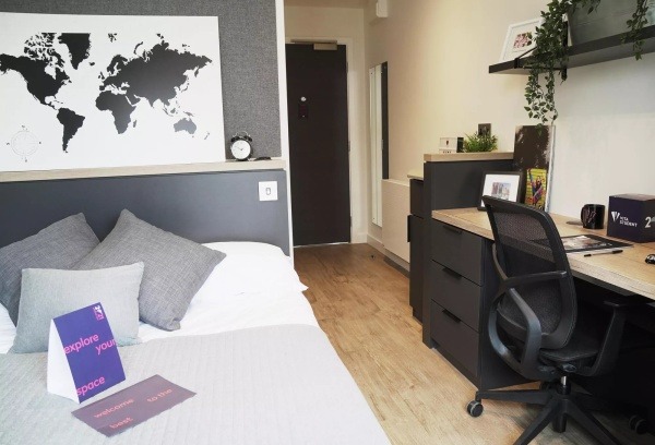 Safe areas in High Wycombe for international students to live,Cheap student accommodation High Wycombe