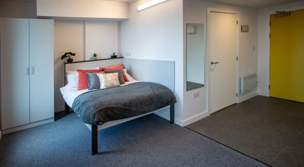 Benefits of living in Bournemouth student halls,Discounted student accommodation Bournemouth