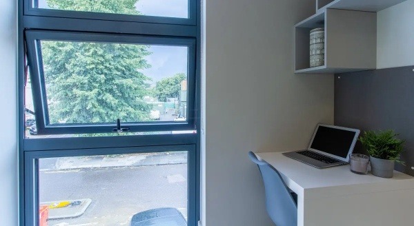 Furnished vs unfurnished student apartments in London,Best priced student housing in London