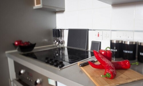 Renewing or ending a student housing lease in London,Affordable student studio flats London