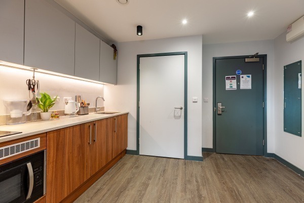 Perth student accommodation safety features,Student shared apartments Perth pricing