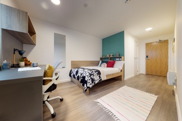 NewYork student accommodation safety features,Low-cost student flats in NewYork