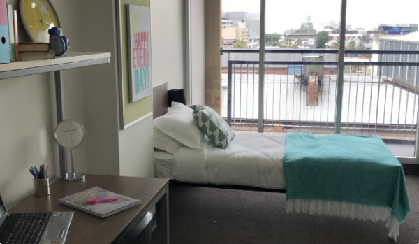 Maintenance requests for Southampton student flats,Southampton student accommodation within budget