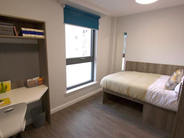 Liverpool student accommodation near top universities,Student housing offers in Liverpool