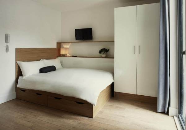 Renewing or ending a student housing lease in Leeds,Discounted student accommodation Leeds