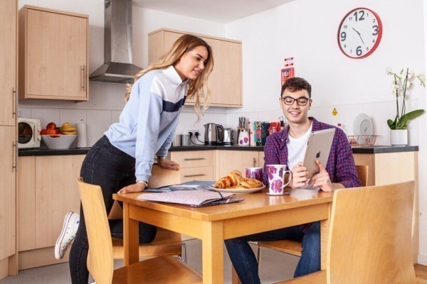 Things to check before signing a lease in Southampton,Best priced student housing in Southampton