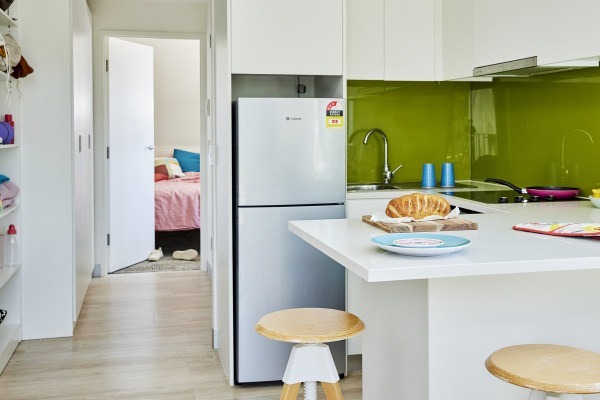 Shared student apartments in London pros and cons,Affordable student en-suite London rentals