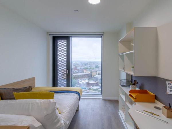 Renewing or ending a student housing lease in Sheffield,Cost of student accommodation near Sheffield tube stations