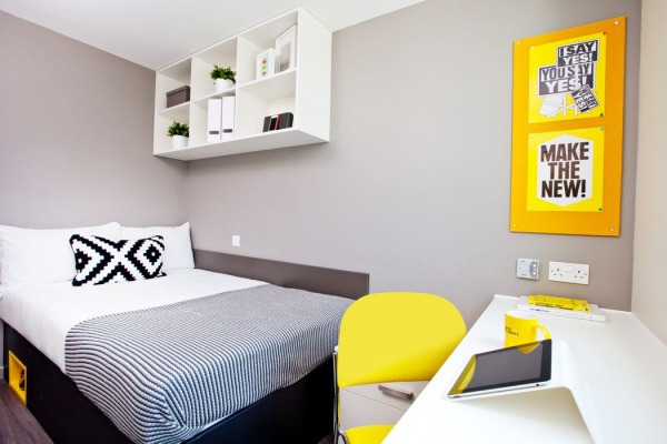 Short-term student rentals in Middlesbrough,Middlesbrough student accommodations near public transport.