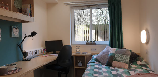 Hatfield student accommodation safety features,Shared student flat monthly costs Hatfield