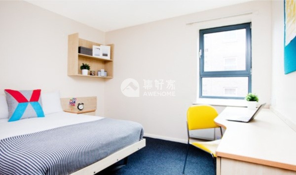 Checklist for moving into a Hobart student apartment,Hobart student accommodations near public transport.