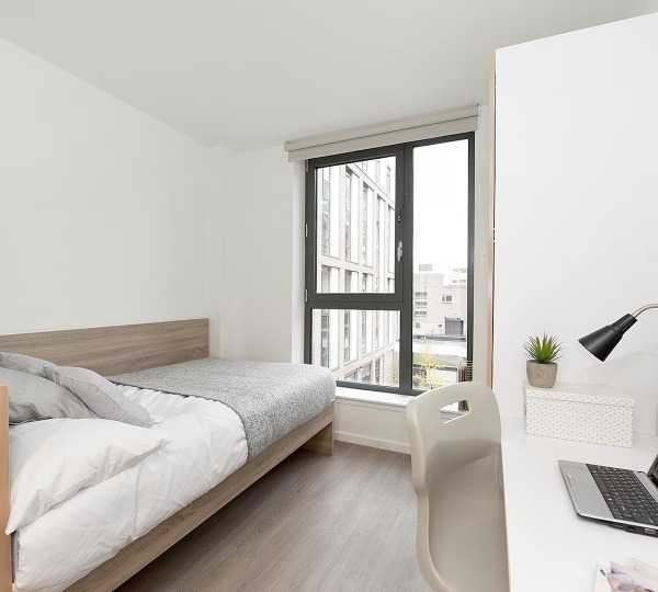 Renewing or ending a student housing lease in Melborune,Melborune student halls rent prices