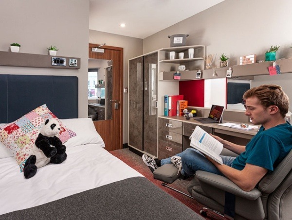 Sunderland student accommodation contracts explained,Best priced student housing in Sunderland