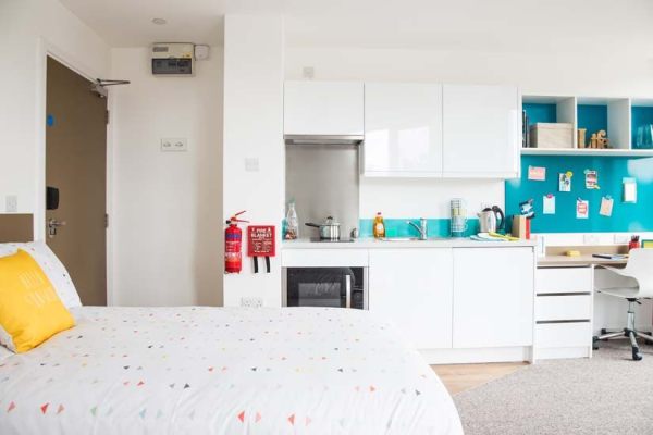 Benefits of living in Brisbane student halls,Cost of living for students in Brisbane