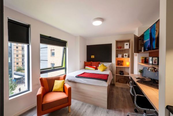 Recommendations for London student housing agencies,Cheap student en-suite rooms in London