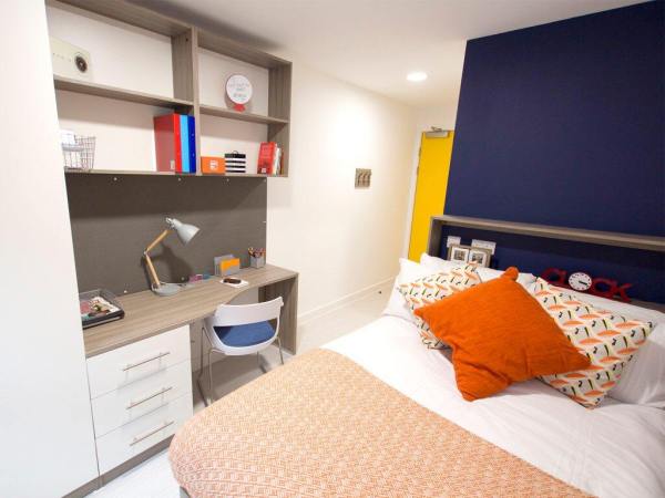 How to negotiate rent for student properties in London,Discounted student accommodation London