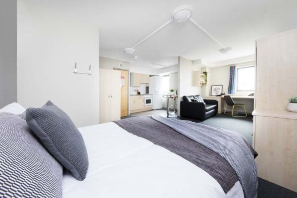 Best time of year to look for student housing in Wollongong,Wollongong student accommodation special offers