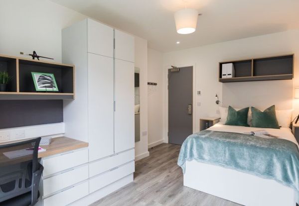 Student studio apartments in Sheffield,Sheffield student housing early bird discounts