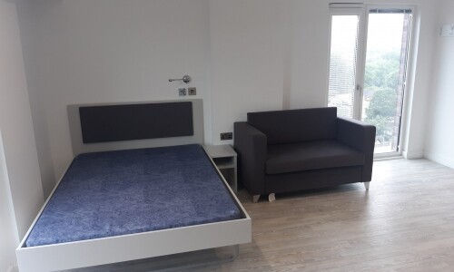 Student studio apartments in Nottingham,How safe is the surrounding area of Nottingham universities?