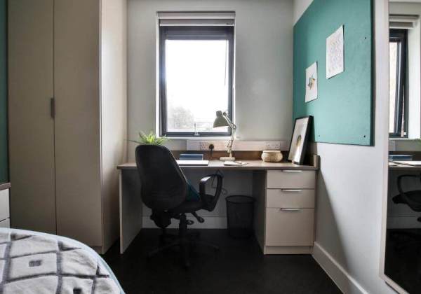 International student rights when renting in Liverpool,Budget-friendly student hostels in Liverpool