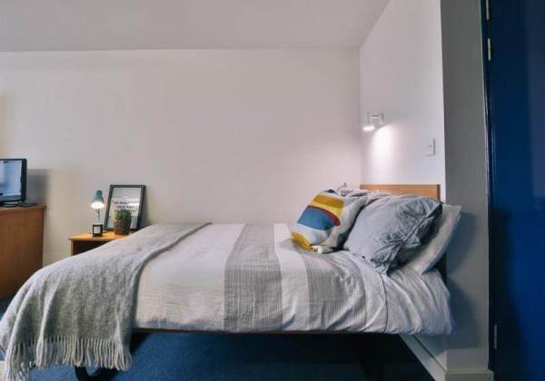 London student accommodation cultural integration tips,Affordable student en-suite London rentals