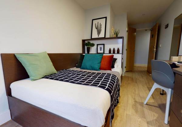 Advantages of en-suite rooms in Nottingham student housing,Budget student apartments Nottingham