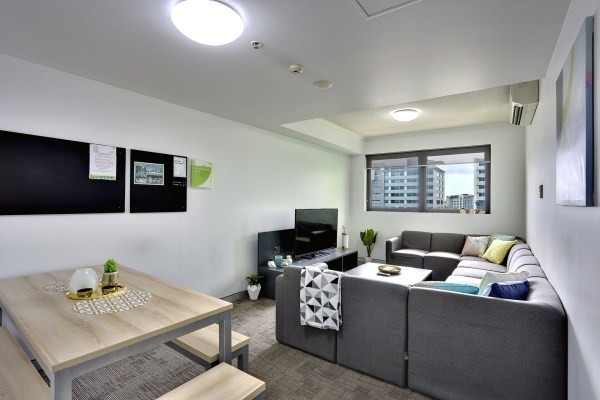 Checklist for moving into a Adelaide student apartment,Student housing offers in Adelaide