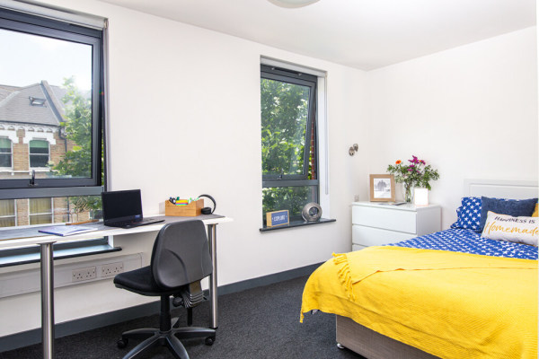 Steps to rent a student property in London,Cheap student accommodation London