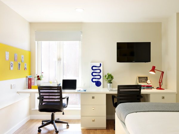 Furnished vs unfurnished student apartments in London,Do London student apartments have air conditioning?